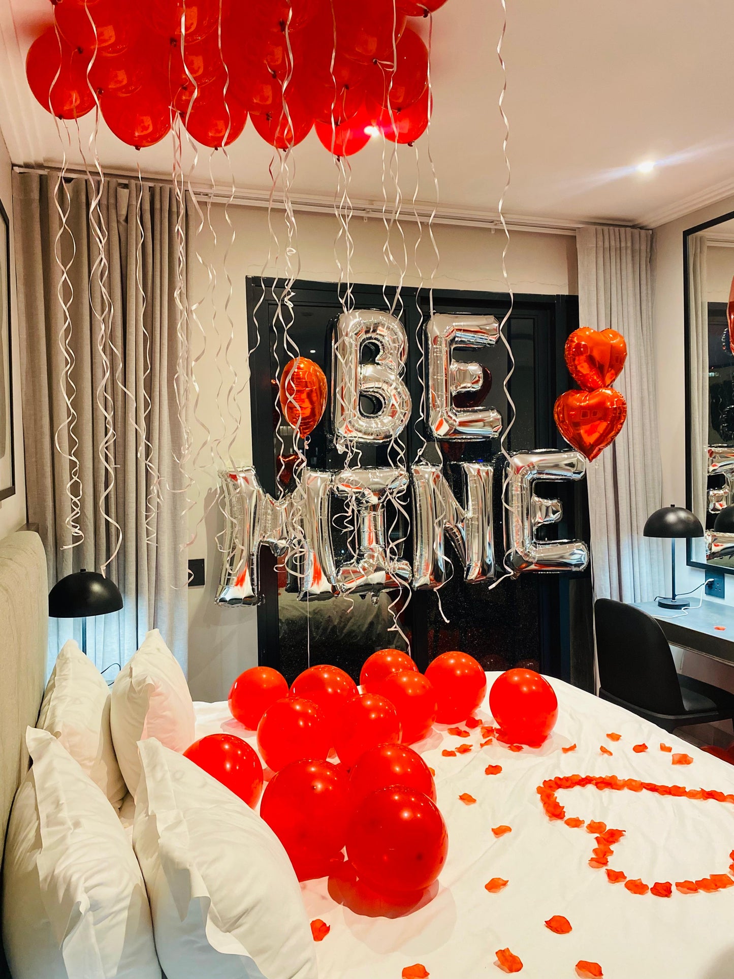 Opulent Romantic Room Decor