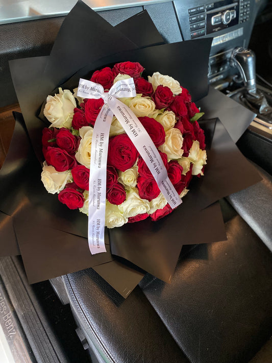 Red & White Roses Bouquet